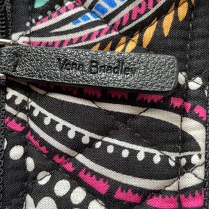 Vera Bradley Flower Pattern adjustable Crossbody Bag